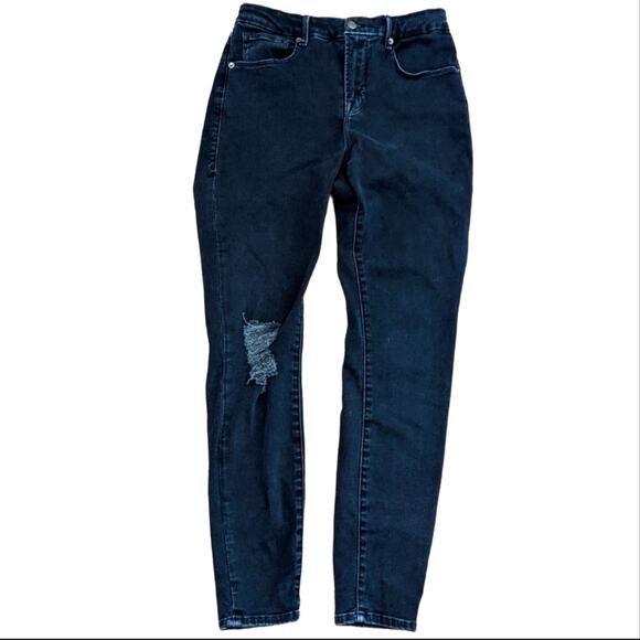 Good American Good Legs High Waisted Sculpting Distressed Skinny Jean - Picture 4 of 8